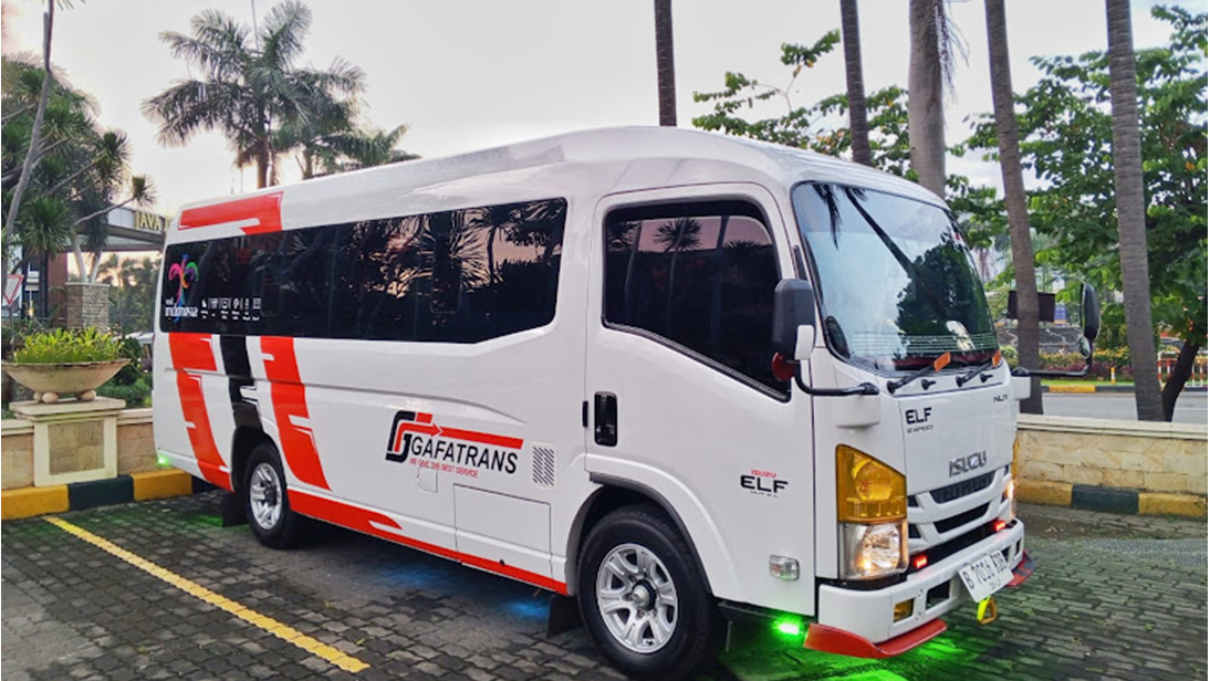Rental Elf Jakarta 20 Seat
